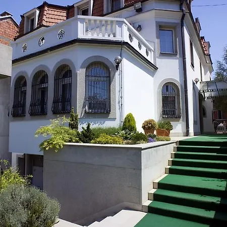 Hotel Garni Panorama Lux Ni