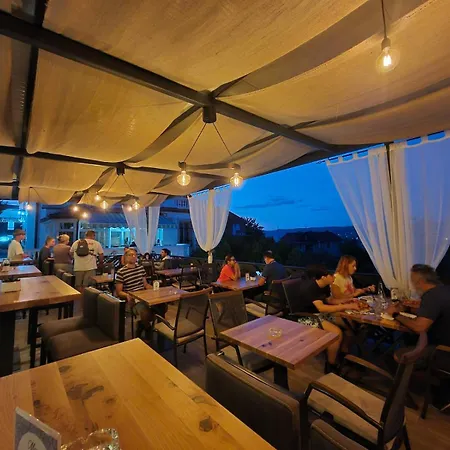 Garni Panorama Lux Hotel 3*