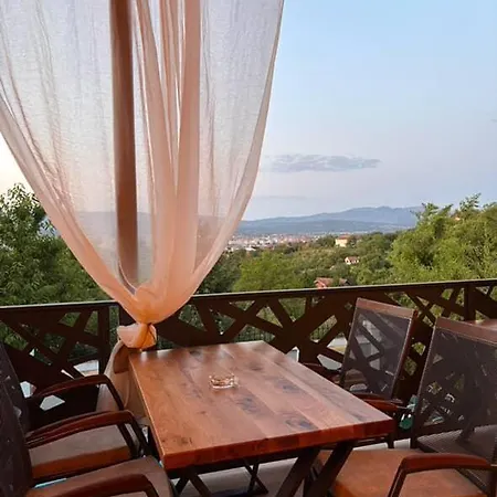 Garni Panorama Lux 3*