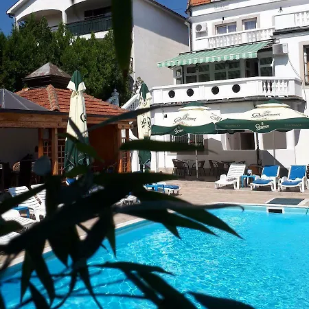 Hotel Garni Panorama Lux 3*