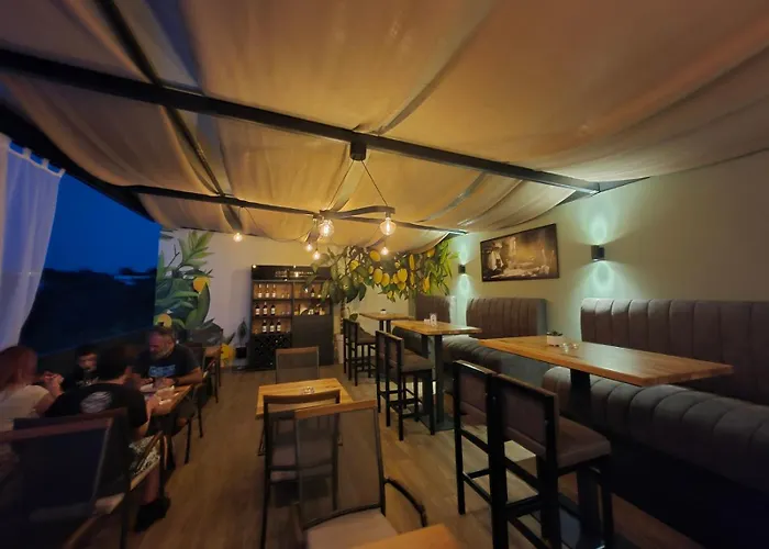 Otel Garni Panorama Lux Ni